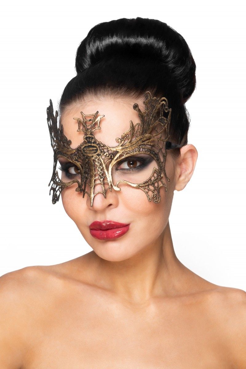 Купить Золотистая карнавальная маска  Селена в Москве.