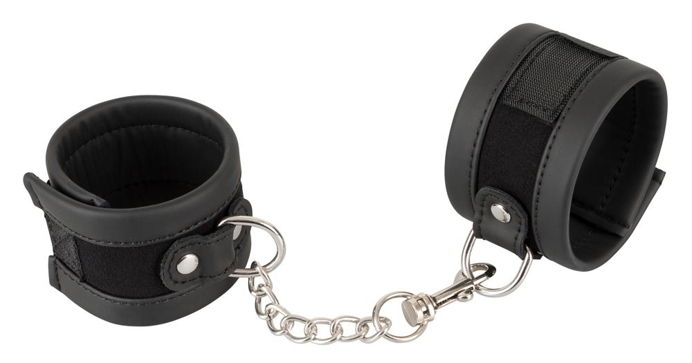 Купить Черные наручники Handcuffs на цепочке в Москве.