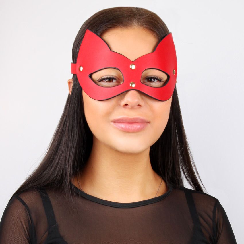 Купить Красно-черная игровая маска с ушками в Москве.